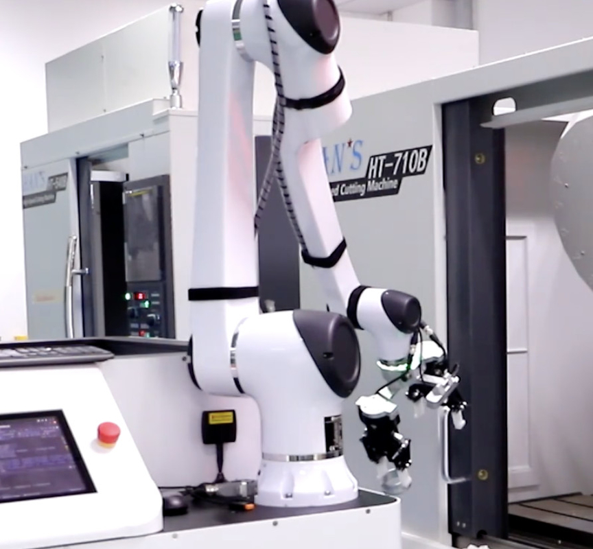 Takım Tezgahı Yükleme Boşaltma Süreci İçin Endüstriyel Robotik Manipülatör Kol İstifleme Sistemi