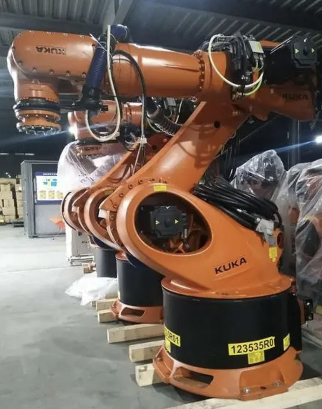 Kuka Kr 500 6 Eksenli Robot Kol İmalat Kolu 500kg Büyük Ağır Bileşenler