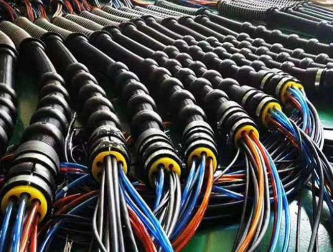 Paketleme Robotu Giydirme Paketi Alüminyum Alaşımlı C7 Otonom Markayla İşbirliği Yapıyor \