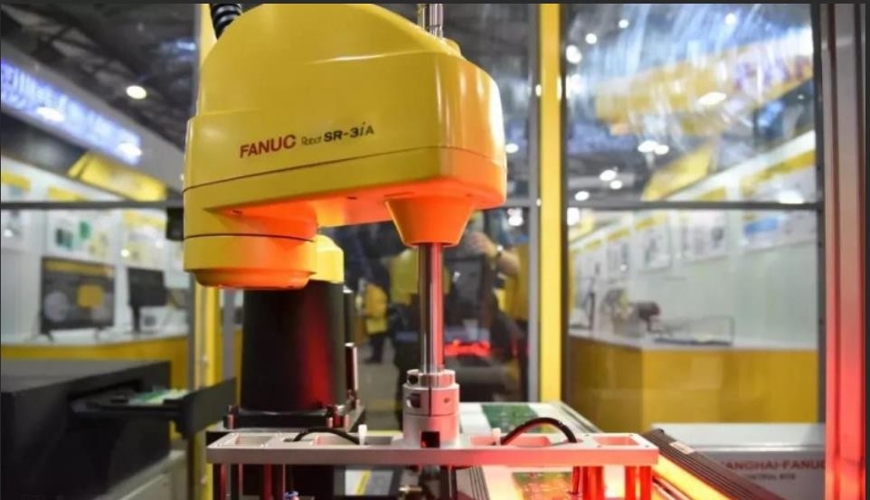 Çözüm Fanuc Robot Kol Fiyatı Düzensiz Rastgele İş Parçası İçin Düşük Görsel İzleme