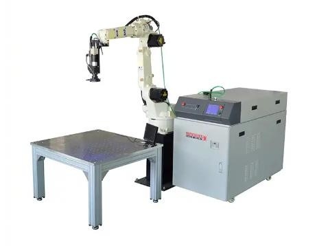 Fiber Robot Lazer Kaynak Sistemi Makine Optik Yol Mobil Robotik Kol Darbe Genişliği 0.1-20ms