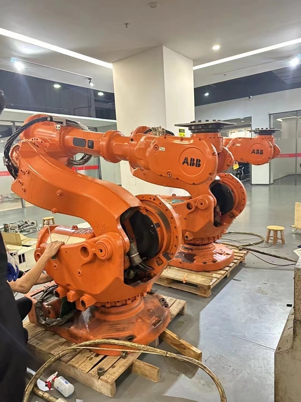ABB Gıda Atölyesi Yükleme için Lityum Pilli Tekrar Kullanılabilir Robot