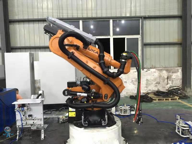 Kaydırma uygulamaları için kauçuk çekirdek malzemeleri ile özelleştirilebilir robot elbise paketi